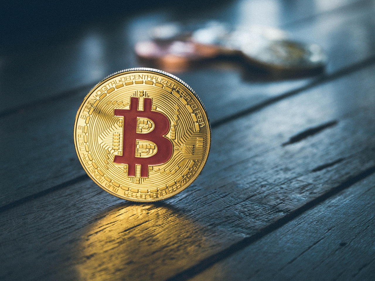 普京宣布俄乌战争复活节停火30小时！比特币涨破8.5万美元